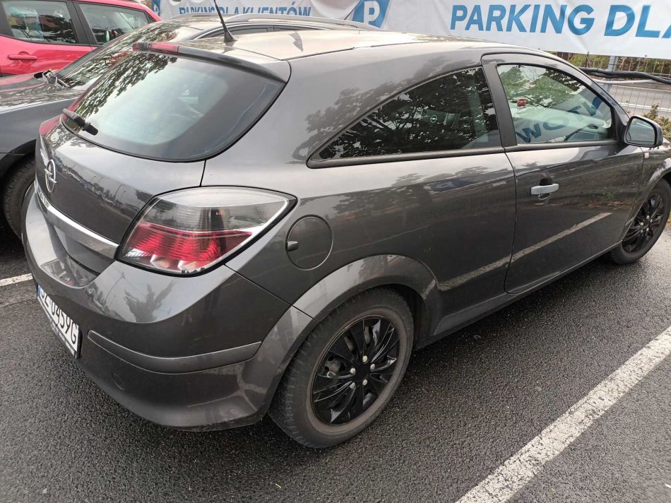 Opel Astra - 2009