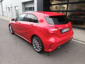 Mercedes-Benz A - 2013
