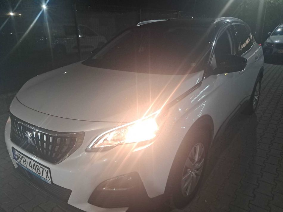 Peugeot 3008 - 2017