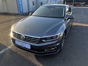 Volkswagen Passat - 2016