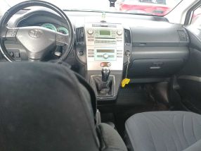 Toyota Corolla Verso - 2005