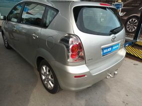 Toyota Corolla Verso - 2005