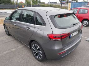 Mercedes-Benz B - 2021