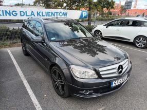 Mercedes-Benz C - 2010