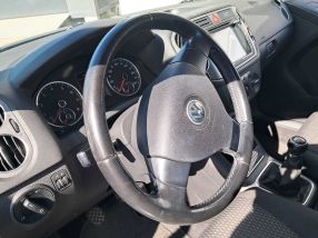 Volkswagen Tiguan - 2009