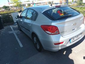 Chevrolet Cruze - 2012