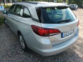 Opel Astra - 2018