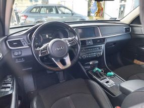 Kia Optima - 2019