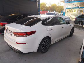Kia Optima - 2019