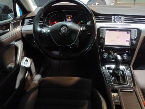 Volkswagen Passat - 2016
