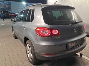 Volkswagen Tiguan - 2009