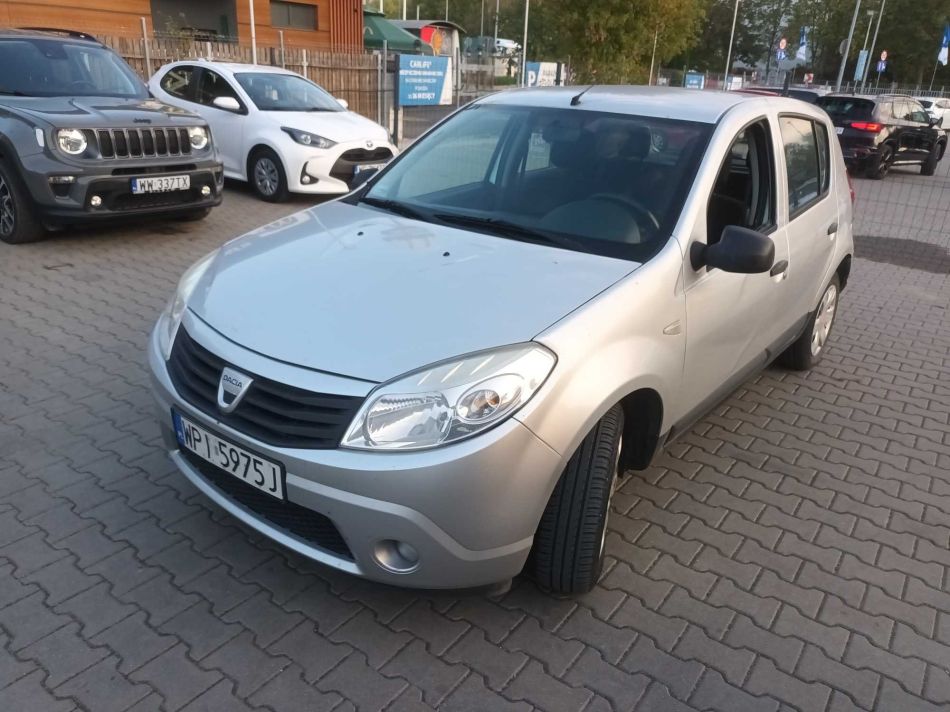 Dacia Sandero - 2009
