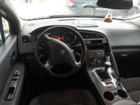 Peugeot 3008 - 2016