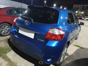 Toyota Auris - 2011