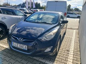 Hyundai Elantra - 2012