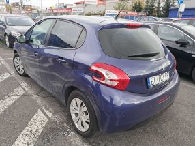 Peugeot 208 - 2014