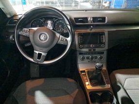 Volkswagen Passat - 2014