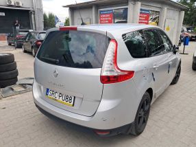 Renault Grand Scenic - 2011