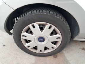 Ford Fusion - 2006
