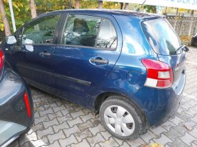 Toyota Yaris - 2011