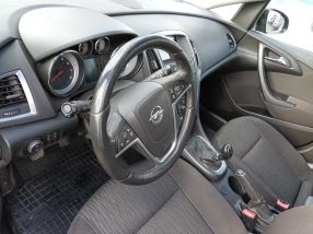 Opel Astra - 2015