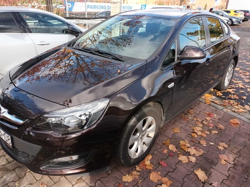 Opel Astra - 2015