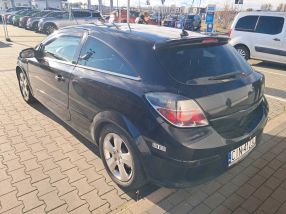 Opel Astra - 2009