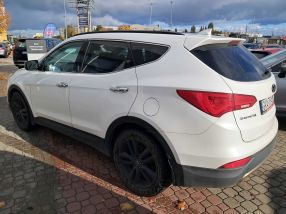 Hyundai Santa Fe - 2013