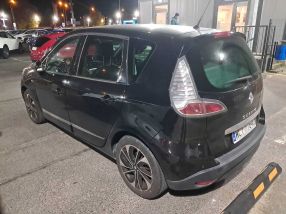 Renault Scenic - 2015