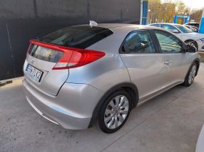 Honda Civic - 2012