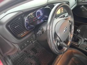 Kia Optima - 2012