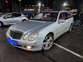 Mercedes-Benz E - 2007