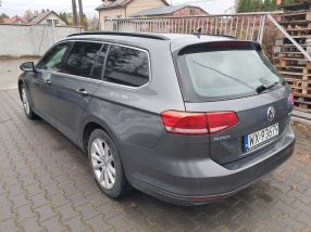 Volkswagen Passat - 2015