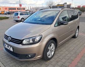 Volkswagen Touran - 2012
