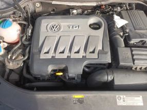 Volkswagen Passat - 2014