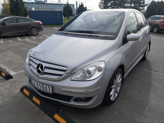 Mercedes-Benz B
