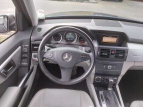 Mercedes-Benz GLK - 2009
