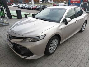 Toyota Camry - 2020