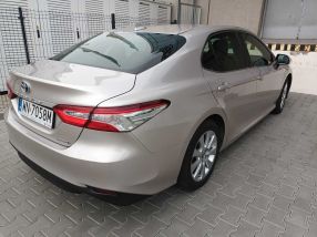 Toyota Camry - 2020