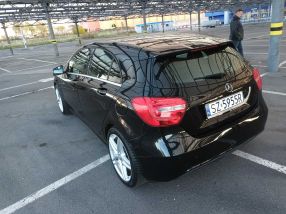 Mercedes-Benz A - 2015