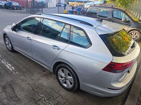 Volkswagen Golf - 2020