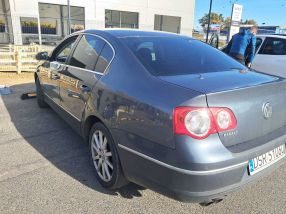 Volkswagen Passat - 2009