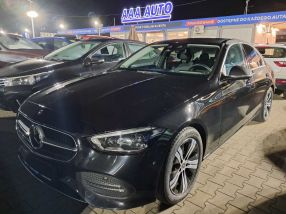 Mercedes-Benz C - 2021