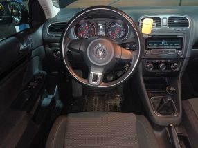 Volkswagen Golf - 2013
