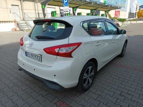 Nissan Pulsar - 2015