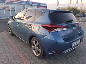 Toyota Auris - 2015