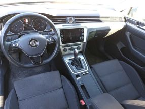 Volkswagen Passat - 2017