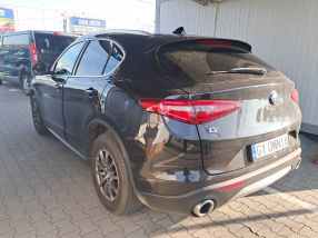 Alfa Romeo Stelvio - 2017