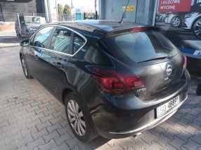 Opel Astra - 2015