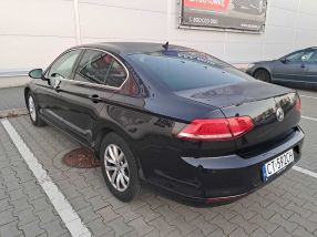 Volkswagen Passat - 2015
